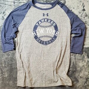Under Armour Gray and Blue Yankees Raglan Tee